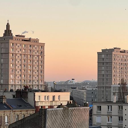 Le Petit Nid Perche Sous Les Toits, Vue Mer Le Havre Esterno foto
