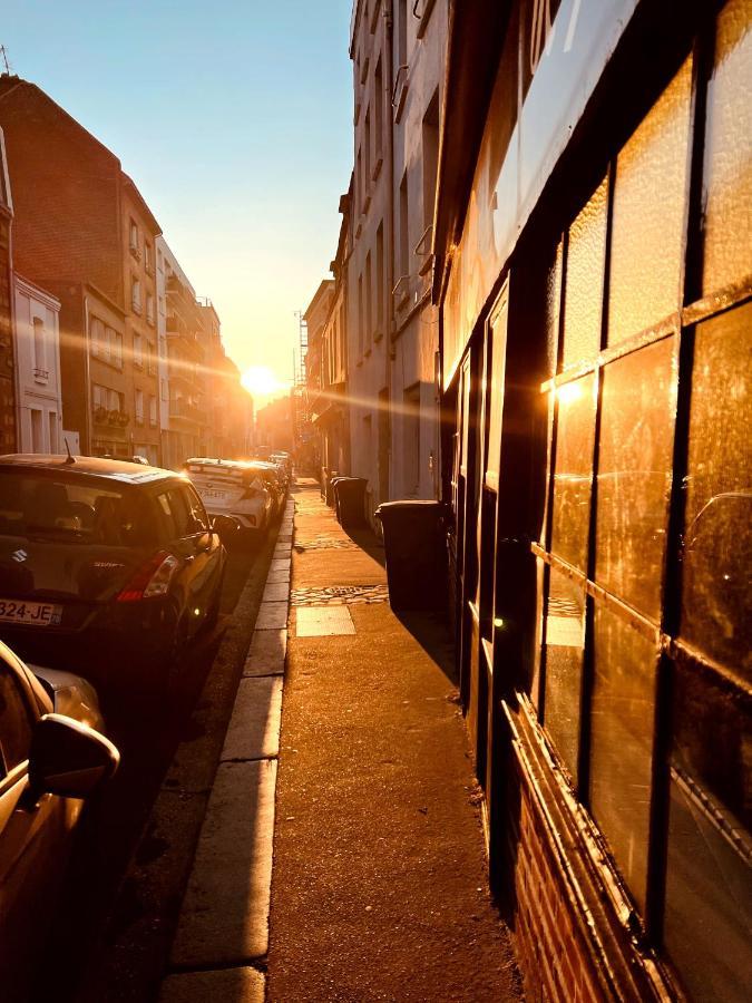 Le Petit Nid Perche Sous Les Toits, Vue Mer Le Havre Esterno foto